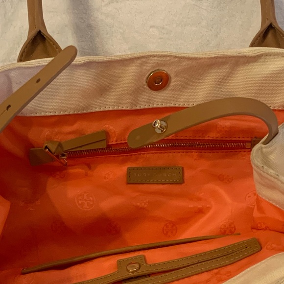 Tory Burch White, Yellow, Peach, and Tan Beach Bag! - Picture 11 of 13